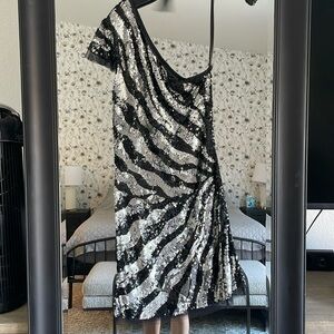 Arden B Sequin cocktail Dress Sz small